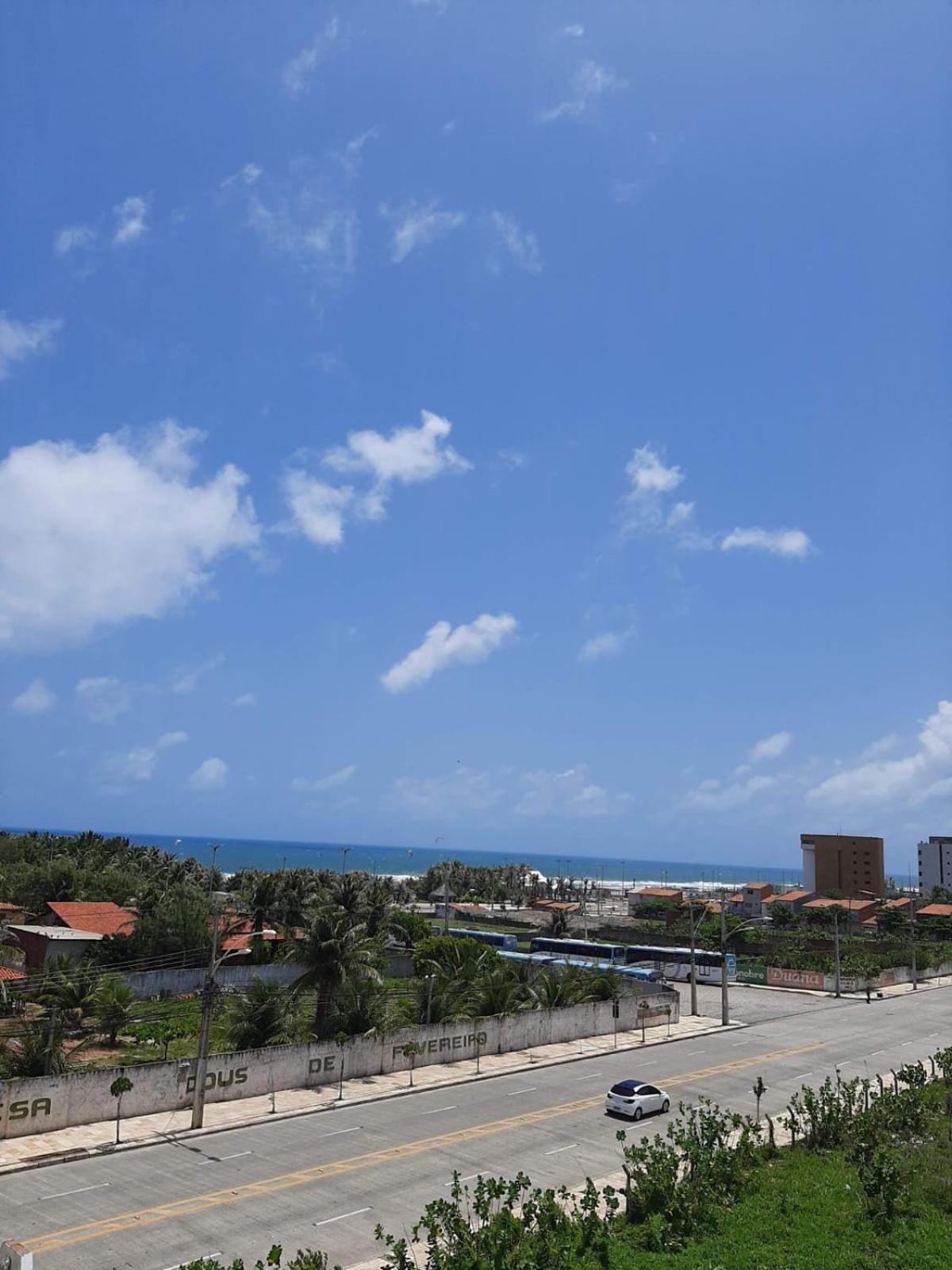Espacoso Apartamento A 100 Metros Da Praia Do Futuro Lägenhet Fortaleza  Exteriör bild
